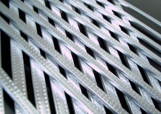 Hoogfrequent lassen, buigbaar aluminium afstandsstuk