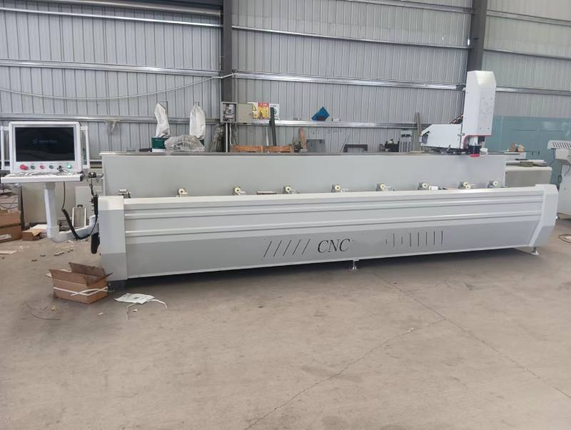 3500 CNC Penggerudian dan Mesin Pengilangan