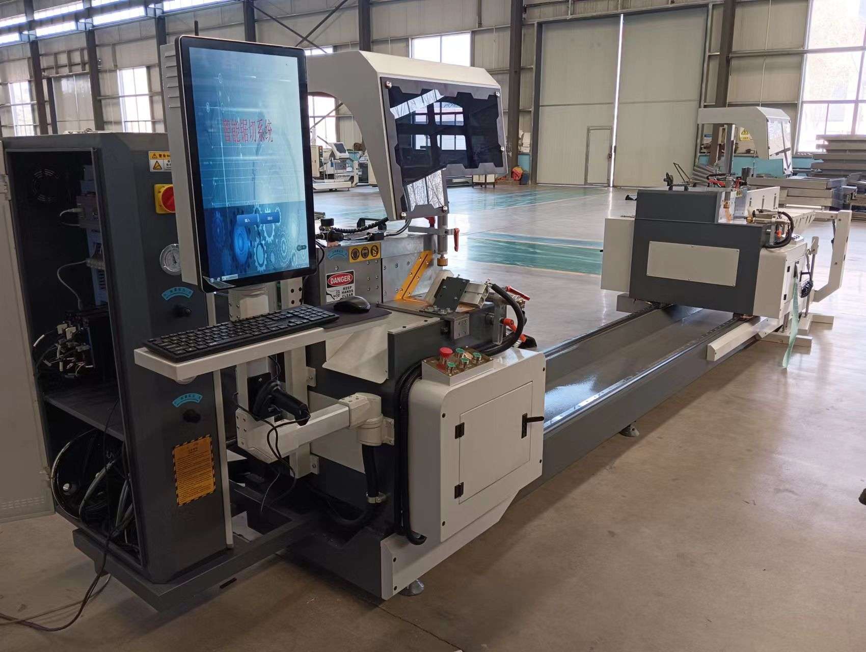 LJZ2-CNC-550 Sega da taglio a doppia testa